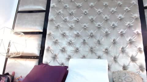 Snapshot of aurora_rossii chatting on 8, 3, 2025 aurora_rossii online show from 8, 3, 2025