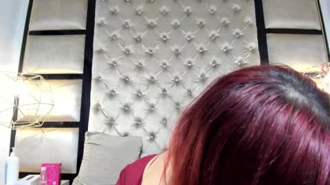 Snapshot of aurora_rossii chatting on 8, 10, 2025 aurora_rossii online show from 8, 10, 2025