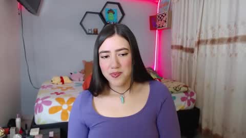 Snapshot of aurora_shy_ chatting on 7, 2, 2025 Aurora online show from 7, 2, 2025