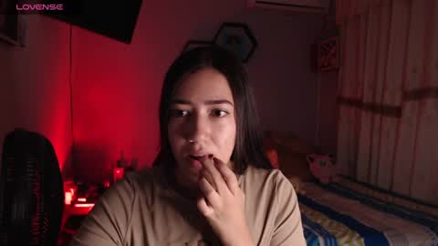 Snapshot of aurora_shy_ chatting on 13, 6, 2026 Aurora online show from 13, 6, 2026