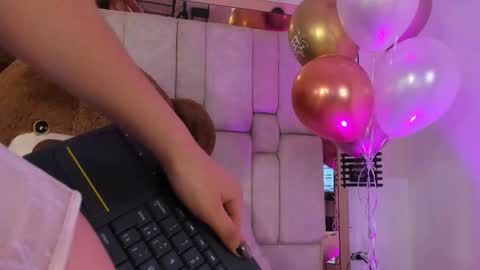 Aurora  online show from 1, 2, 2026