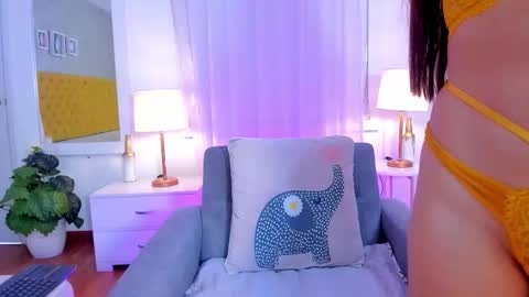 Aurora Miiller  online show from 2, 10, 2025