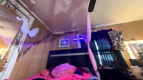 Snapshot of auroranightsxxx chatting on 12, 5, 2026 Destiny Nicole online show from 12, 5, 2026