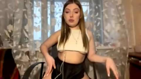 Elizabeth online show from 26, 2, 2026