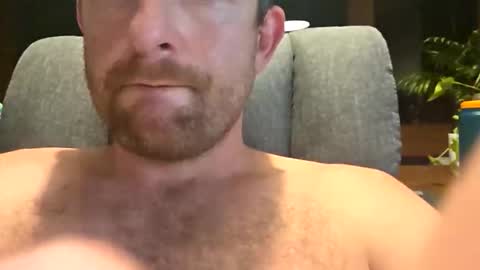 Snapshot of aussie_dadbod9 chatting on 26, 11, 2025 aussie_dadbod9 online show from 26, 11, 2025