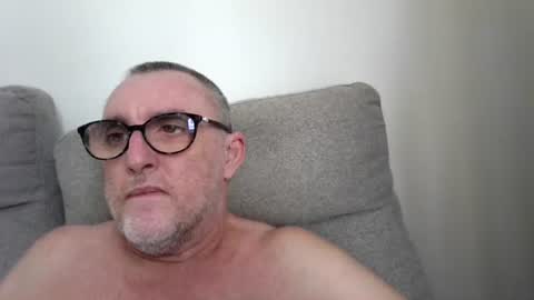 aussie_ozzie online show from 8, 7, 2026