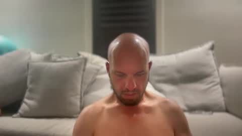 aussieboycal online show from 7, 4, 2026