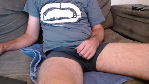 Snapshot of aussiemanvslady chatting on 16, 1, 2025 AussieDeviantsAnomymous online show from 16, 1, 2025