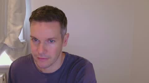 aussiesurfer0000 online show from 18, 2, 2025