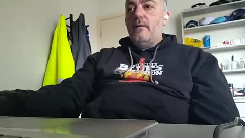 Snapshot of aussiesydguy chatting on 17, 6, 2026 chatbateaussie online show from 17, 6, 2026