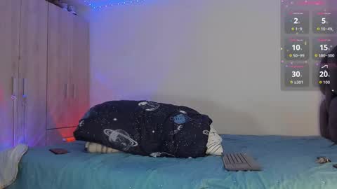 A online show from 17, 11, 2025