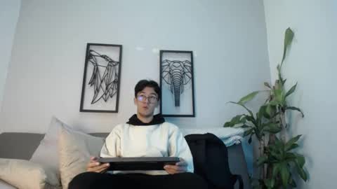 austinreeds online show from 27, 10, 2025