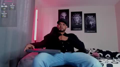 AustinTorres  online show from 20, 10, 2025