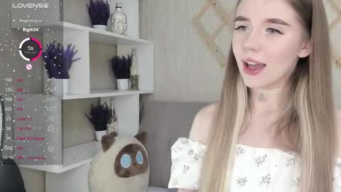 Snapshot of auto_baby chatting on 25, 9, 2025 Dasha online show from 25, 9, 2025