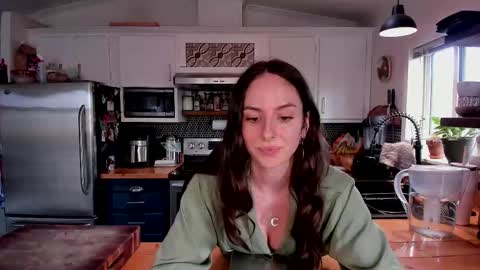 Snapshot of autumnknightly chatting on 5, 3, 2025 Autumn Knightly online show from 5, 3, 2025