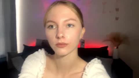 Annie online show from 18, 9, 2025