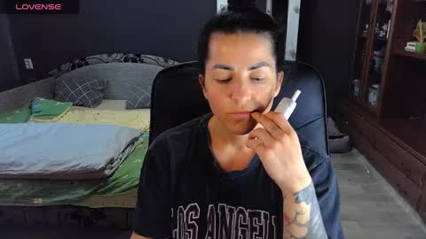 Ava online show from 18, 4, 2026