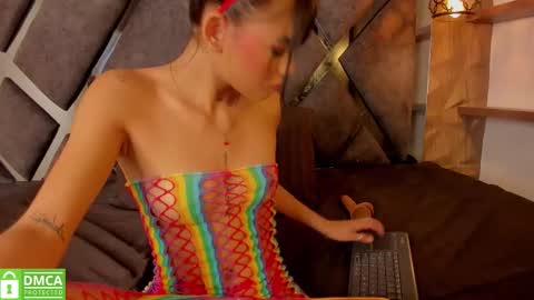 Snapshot of ava_bonny chatting on 8, 10, 2025 ava_bonny online show from 8, 10, 2025