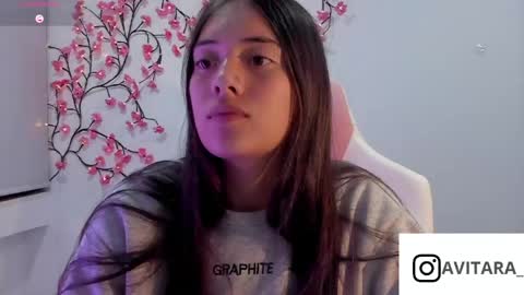 Snapshot of ava_broown chatting on 17, 5, 2026 online show from 17, 5, 2026