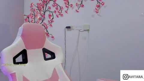 Snapshot of ava_broown chatting on 19, 5, 2026 online show from 19, 5, 2026