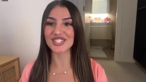 Ava  online show from 14, 4, 2026