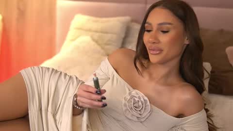 Ava online show from 5, 3, 2025