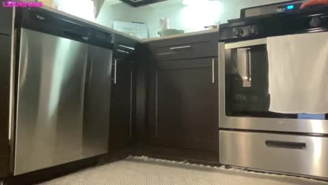 Snapshot of avabradley chatting on 11, 12, 2024 Ava . Support my channel by using my affiliate link to make your account  Thanks  online show from 11, 12, 2024