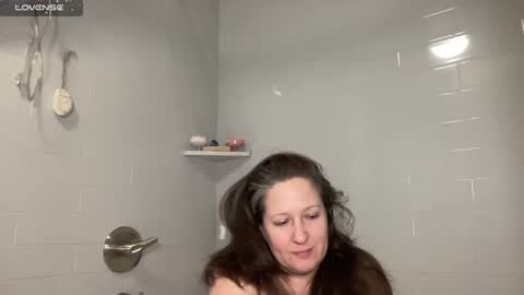 Snapshot of avabradley chatting on 9, 1, 2025 Ava . Support my channel by using my affiliate link to make your account  Thanks  online show from 9, 1, 2025