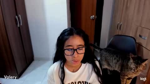 Snapshot of ave_fenix69 chatting on 24, 10, 2025 Valery -- online show from 24, 10, 2025