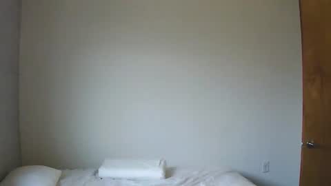 Avery online show from 2, 4, 2026