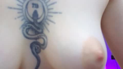 avgustina_love online show from 24, 1, 2025