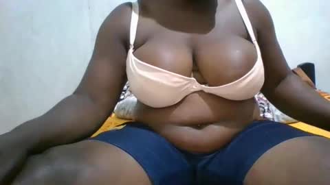 Snapshot of avril254 chatting on 9, 1, 2026 avril254 online show from 9, 1, 2026