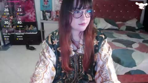 Abril online show from 23, 9, 2025