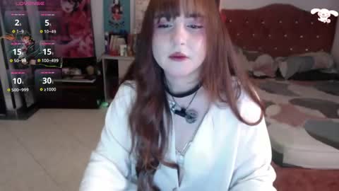 Snapshot of avril2809 chatting on 17, 5, 2026 Abril online show from 17, 5, 2026