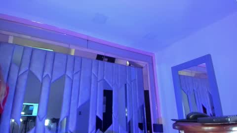 AVRIL online show from 2, 3, 2025