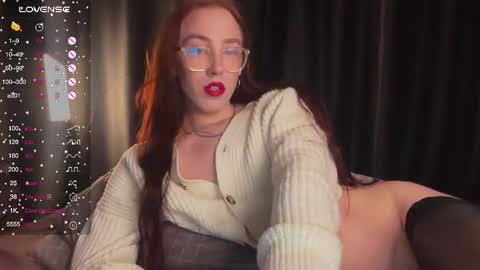 avril_pearly_ online show from 18, 2, 2025