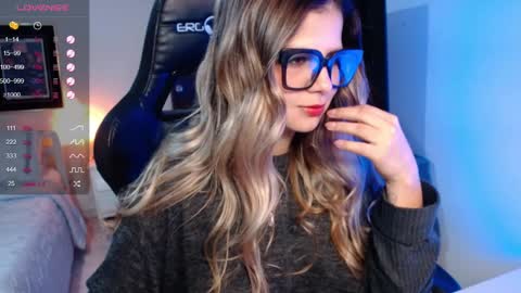 Avrill Morgan online show from 7, 10, 2025