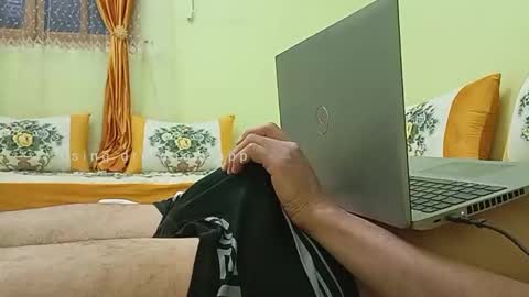 Snapshot of avrilogx chatting on 25, 4, 2026 dani danilo online show from 25, 4, 2026