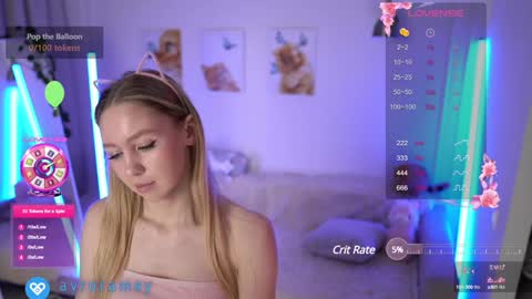 Snapshot of avroramy chatting on 19, 12, 2024 Avrora online show from 19, 12, 2024