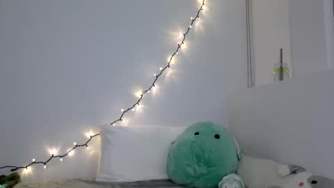 Avaia online show from 8, 1, 2026