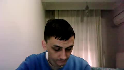 Snapshot of awesenheit chatting on 8, 12, 2024 awesenheit online show from 8, 12, 2024