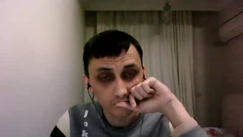 Snapshot of awesenheit chatting on 9, 2, 2025 awesenheit online show from 9, 2, 2025