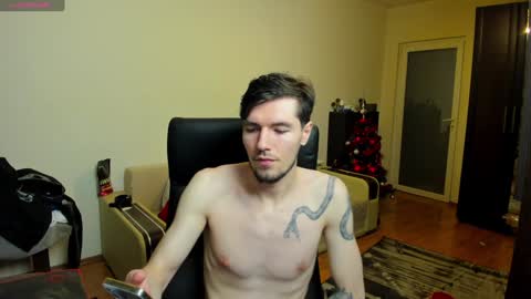 Snapshot of awesome_justin chatting on 17, 12, 2024 Justin online show from 17, 12, 2024