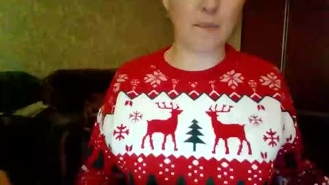 Snapshot of awesomeladyy chatting on 15, 11, 2025 awesomeladyy online show from 15, 11, 2025