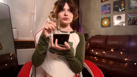 Alice online show from 6, 3, 2025