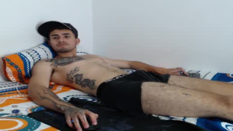 Axel online show from 3, 2, 2025