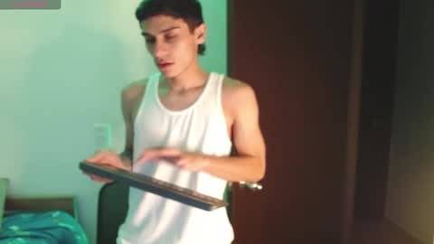 Snapshot of axel_davis_ chatting on 12, 10, 2025 axel davis online show from 12, 10, 2025