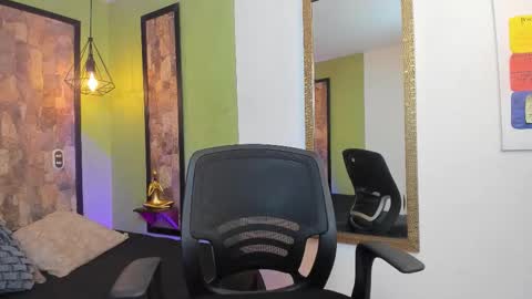 Snapshot of axel_draven chatting on 13, 11, 2025 axel_draven online show from 13, 11, 2025