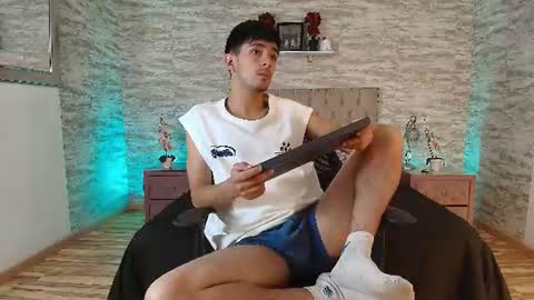 Snapshot of axel_draven chatting on 4, 7, 2026 axel_draven online show from 4, 7, 2026