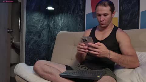 Axel Fairchaild online show from 9, 11, 2025